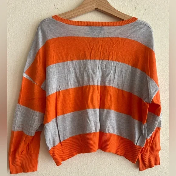 Autumn Cashmere Orange Silver Sequins V-Neck Sweater Kids Size 8 T / 7T - Picture 5 of 9